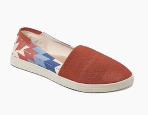 reef rose shoes