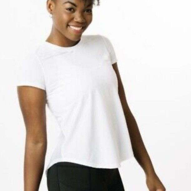 Zyia Active White Panel Split Back Mesh Tee Size … - image 10