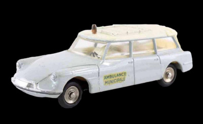 1/43rd DINKY TOYS AMBULANCE DS CITROEN / antique toy 