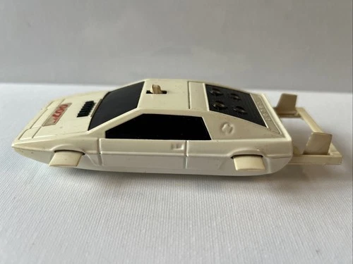 Vintage Corgi James Bond 007 White Lotus Esprit Collectible Car