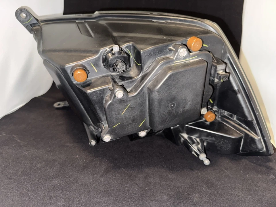 Ram 1500 2500 3500 2013-2018 lado derecho halógeno con faro proyector LED fabricante de equipos originales Foto 3 de 4