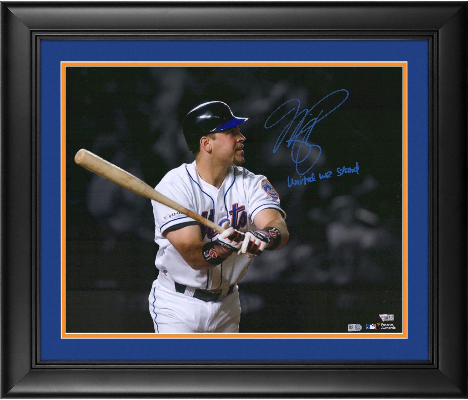 Mike Piazza Mets Framed Signed 16x20 9/21/2011 Home Run Spotlight Photo w/Insc