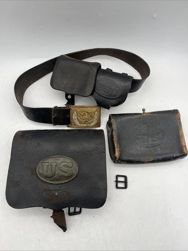 AUTHENTIC CIVIL WAR INFANTRY BELT, CARTRIDGE BOX, CARTRIDGE CASE