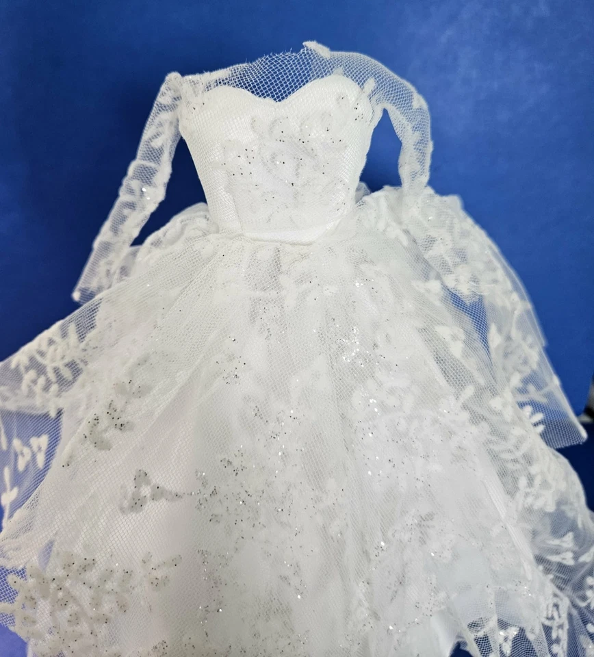 ¡JUEGO DE BODA VINTAGE DE BARBIE #972 VESTIDO Y VELO con etiqueta R! Reproducción REPRO Foto 3 de 4