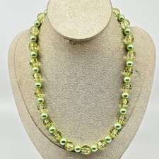 VTG  Style Mint Green Faux Pearl & Yellow Faceted Bead Choker Necklace Classic