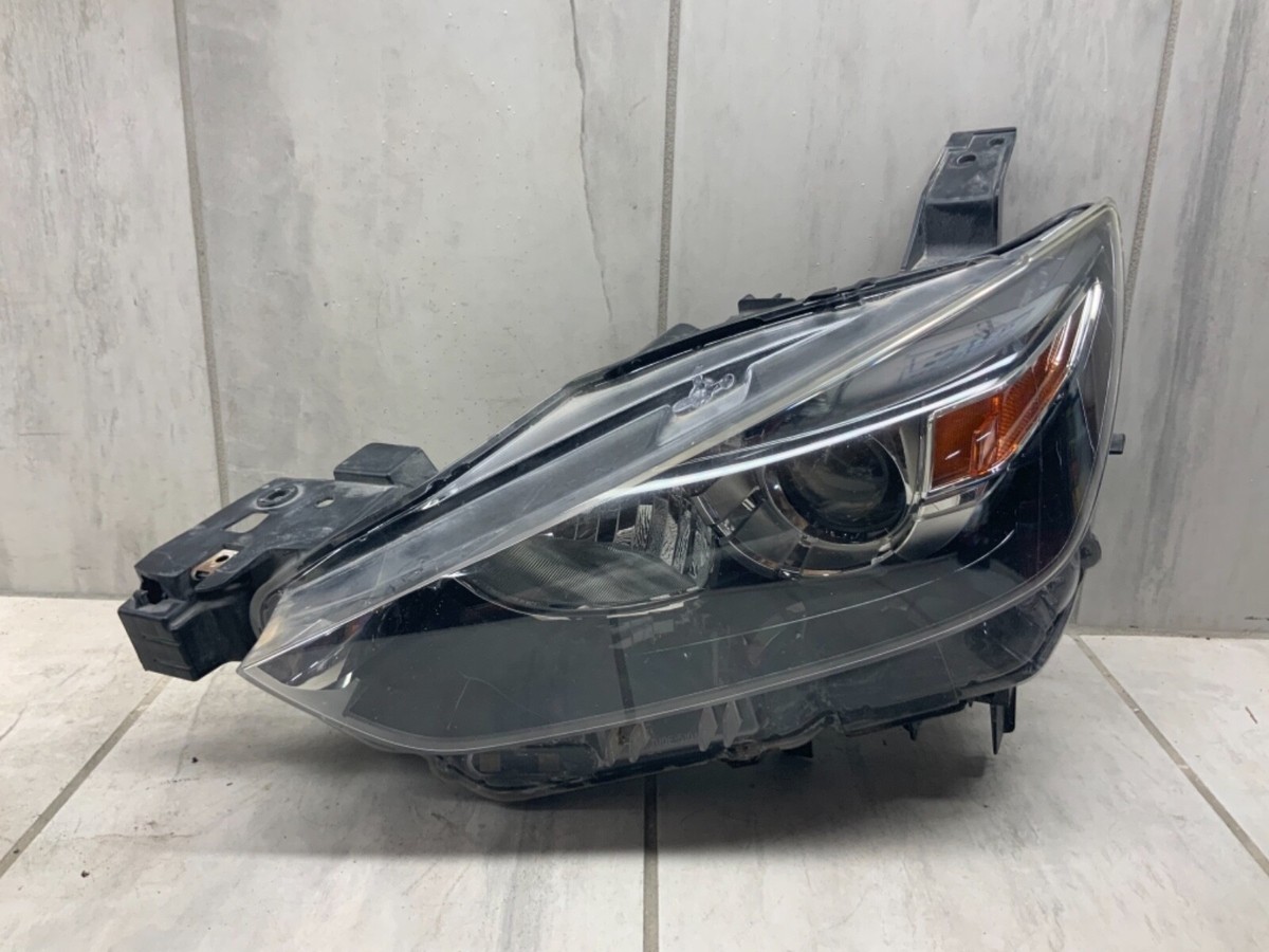 2016-17-2018 Mazda CX-3 Driver's Left Headlight W/AFS OEM