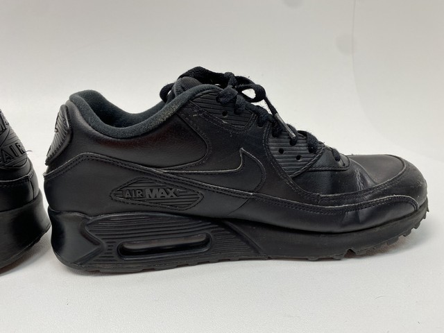 nike m 90