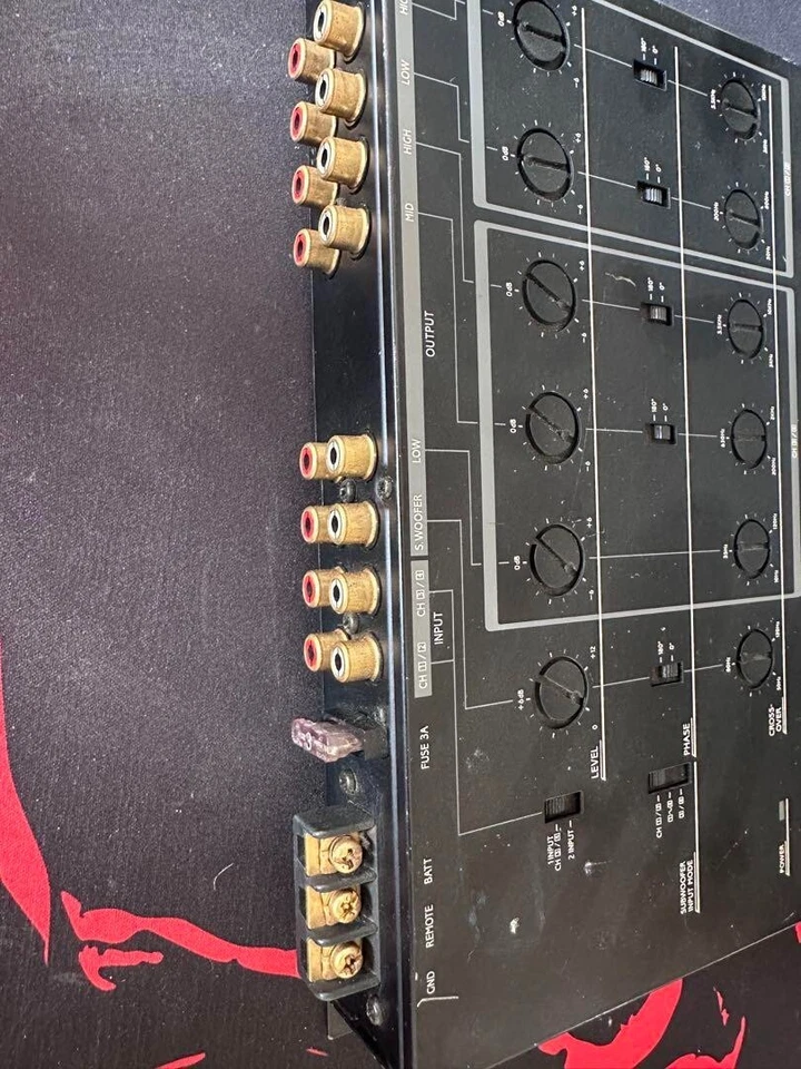 Ecualizador vintage ALPINE 3672 red de distribución activa 6 canales Foto 3 de 3