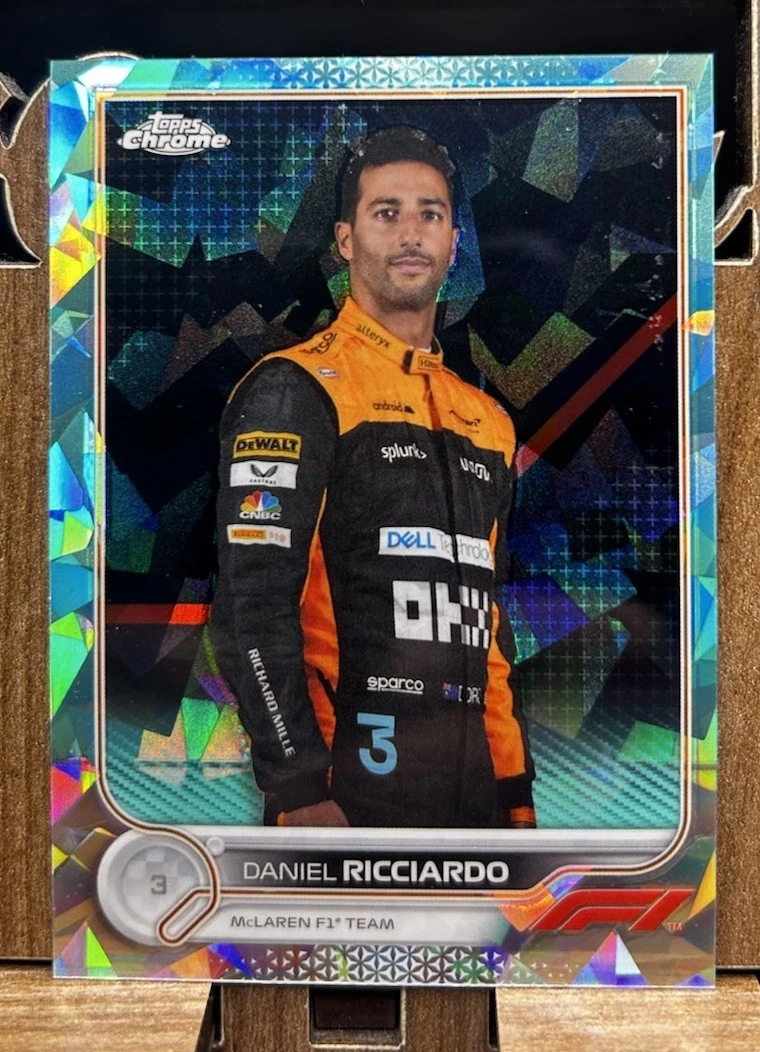 2022 Topps Chrome Sapphire Formula 1 #37 Daniel Ricciardo Aqua #1/99 McLaren F1