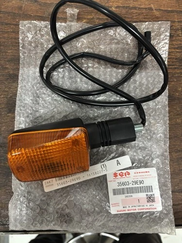 LAMP ASSY, REAR TURNSIGNAL | MODEL R
