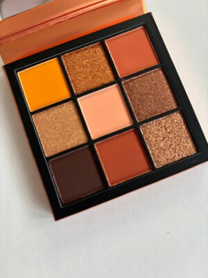 HUDA BEAUTY TOPAZ OBSESSIONS LIDSCHATTEN PALETTE UVP 27,00