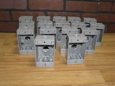 Bell GRAY Single-Gang Weatherproof Outdoor Outlet Box LR57925 E121488 lot of 16