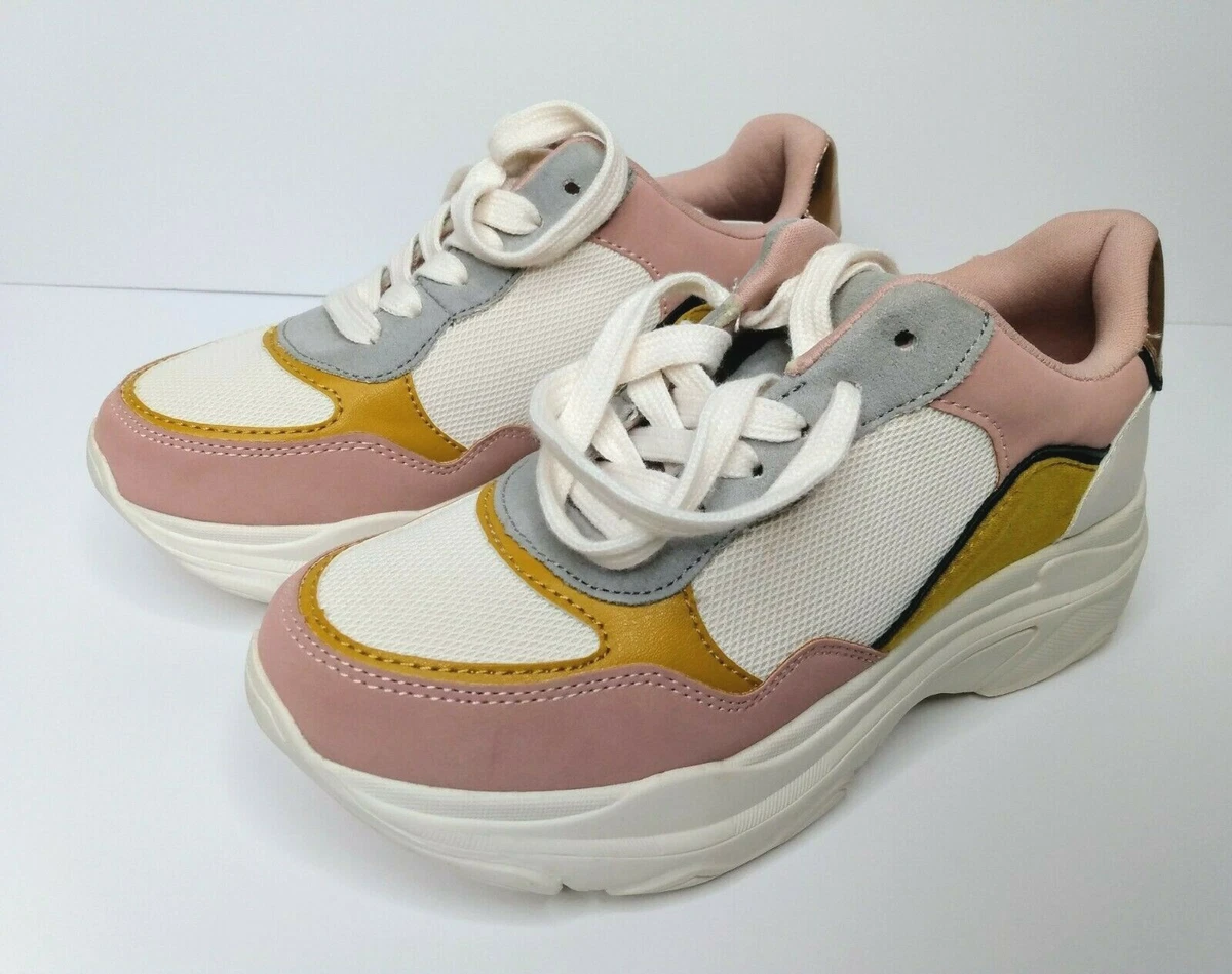 Big Buddha Ladies Sz 6 Shoes Sneakers casual lace up 2 inch sole shoes athletic