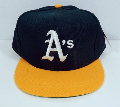 Vintage Oakland Athletics Green Yellow 