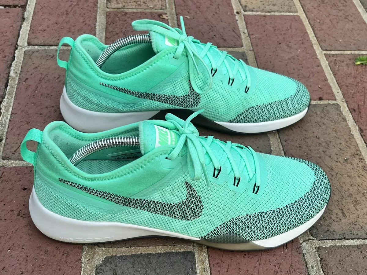 Nike zoom dynamic women's hotsell