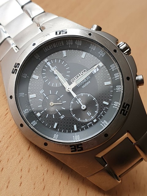 seiko kinetic ska727