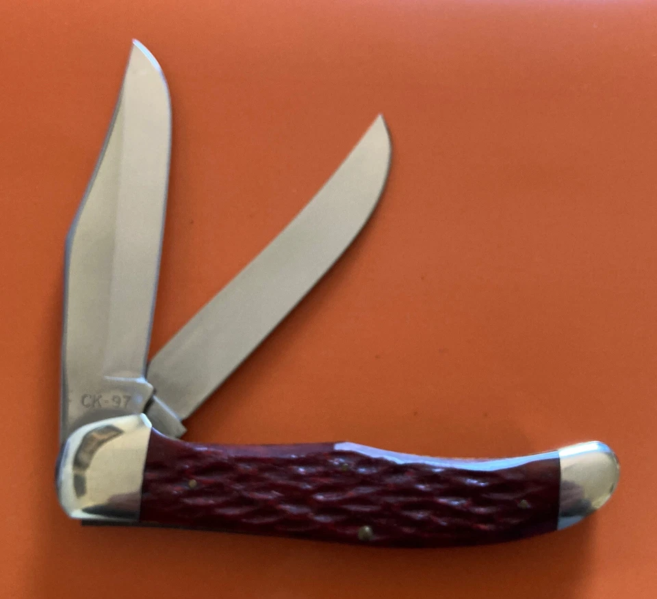 CUCHILLO GRANDE KA-BAR OLEAN N.Y. EE. UU. 1997 CLUB DE COLECCIONISTAS MANGO HUESO ROJO NOS. Foto 2 de 4