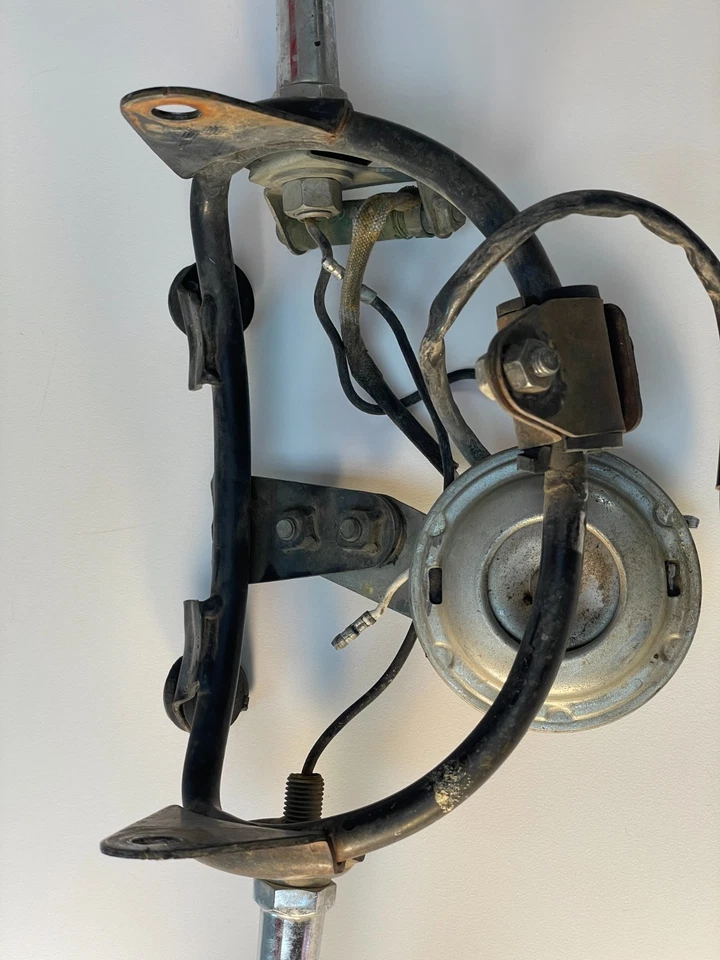 Honda XL250 XL 250 1975 Motosport OEM señales de giro delanteras con soporte HM 329 72-75 Foto 2 de 4