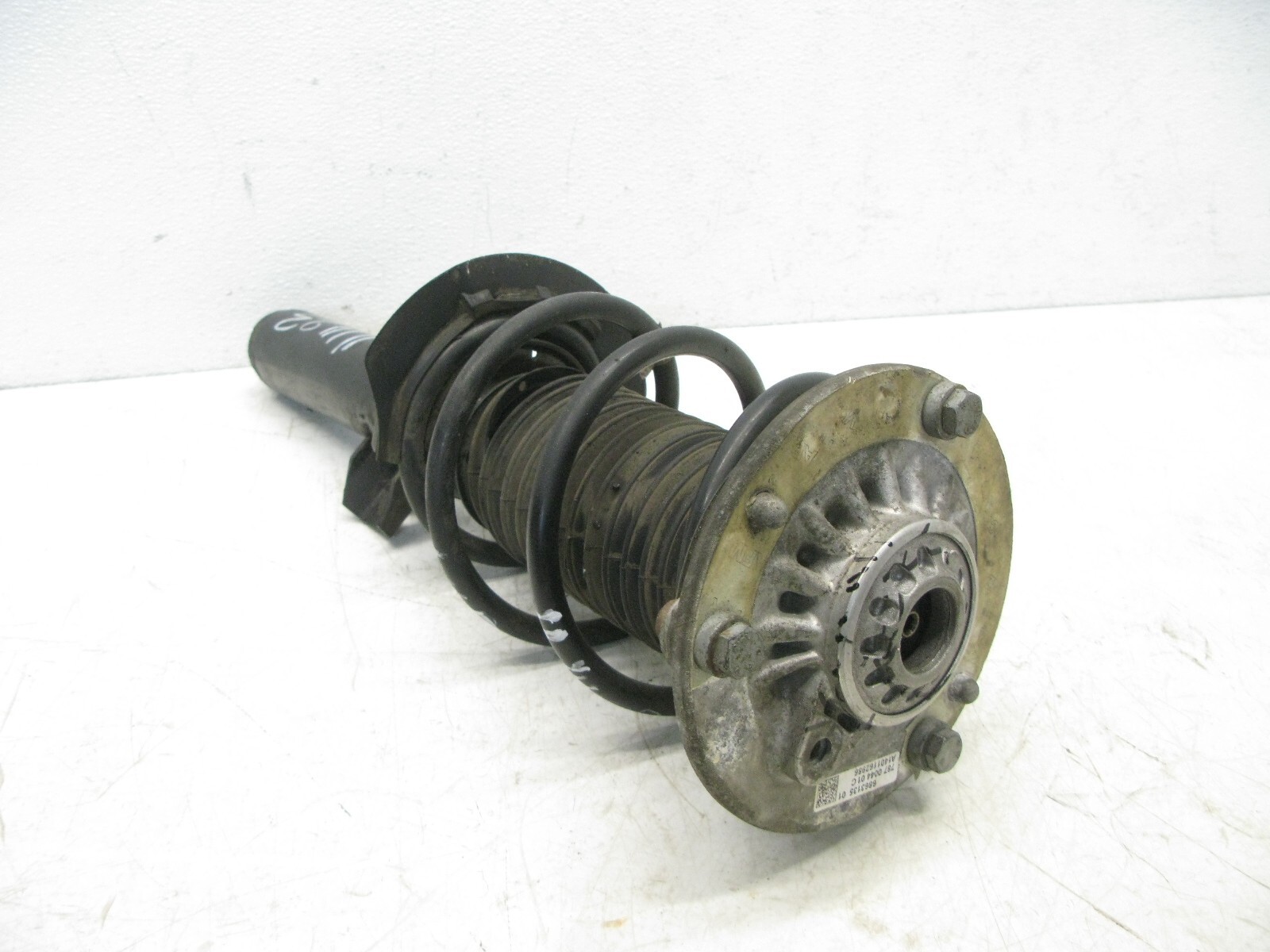 13-18 BMW F30 328i 320i xDRIVE STRUT SHOCK ABSORBER FRONT LEFT OEM 