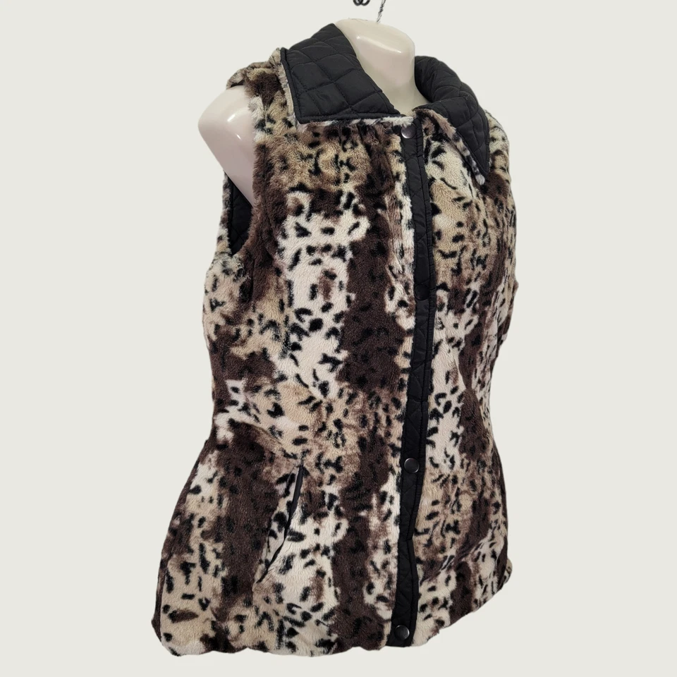 KC Collections Women's Small Leopard Print Faux Fur Quilted Reversible Vest - Image 2 of 4
