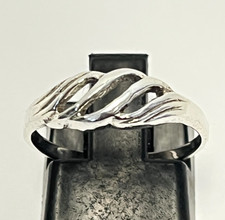 APPEALING STERLING SILVER OPENWORK WAVE RING Size 6.25