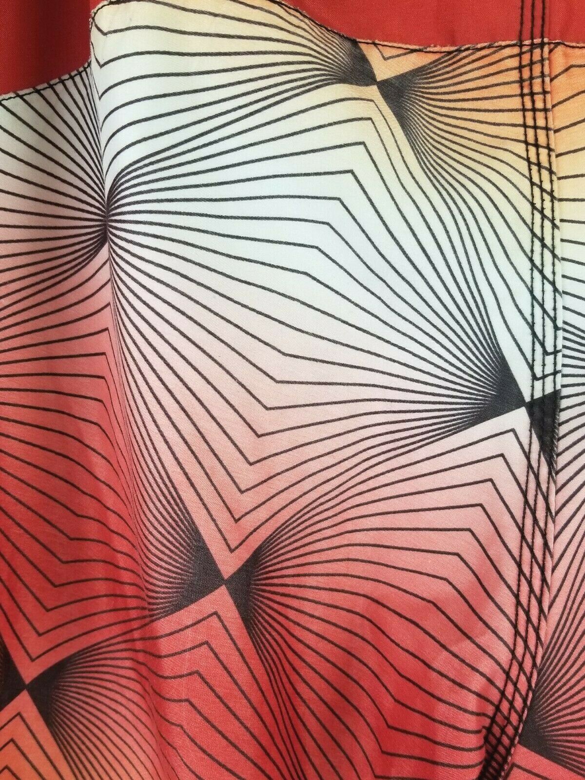 Maui & Sons Men's Orange Geometric Board Shorts Size 34 image 5