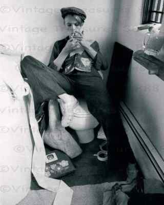 David Bowie Stardom Has Its Rewards Photo Print Poster Bathroom