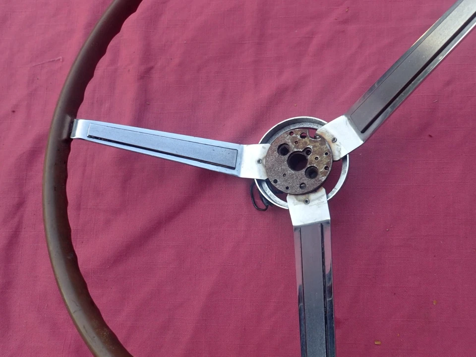 1964-67 MoPar simulated woodgrain steering wheel, nice! 2530250 Dodge Plymouth - Image 3 of 4