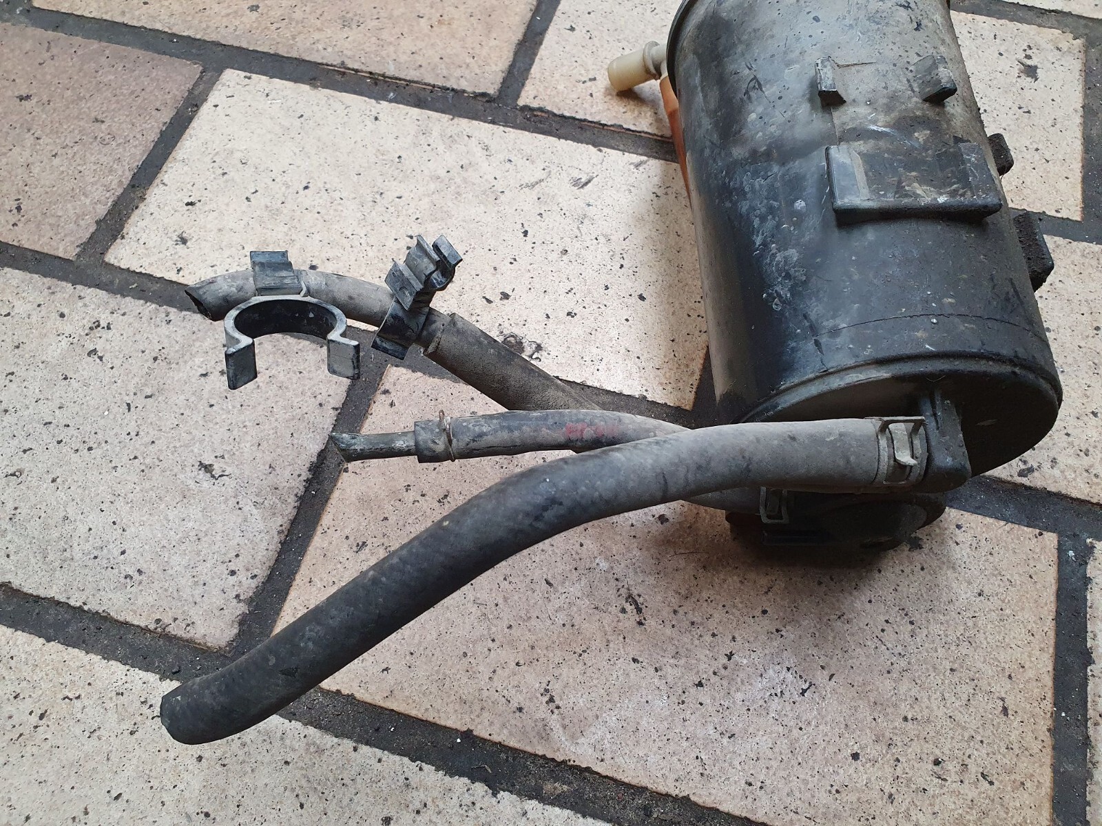 Canister Fuel Gas Evap Charcoal Engine Vapor Emission Tank Honda CIVIC