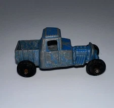 Vintage 1960’s Tiny Miniature Antique Die Cast Metal Cars 1  7/8 inch