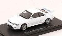 1:43 Ebbro Nissan Skyline GT-R R33 V Spec 1995 White
