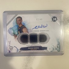 ISAIAH WONG 2024-25 TOPPS MOTIF RPA ROOKIE TRIPLE WORN PATCH RC AUTO /49 Q0232