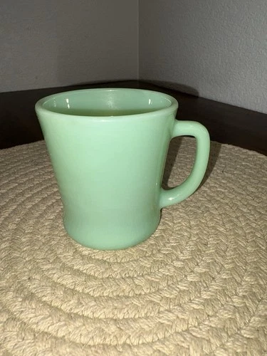 Vintage Fire King Anchor Hocking Jadeite Smooth bottom D Handle Mug-MCMUSA!