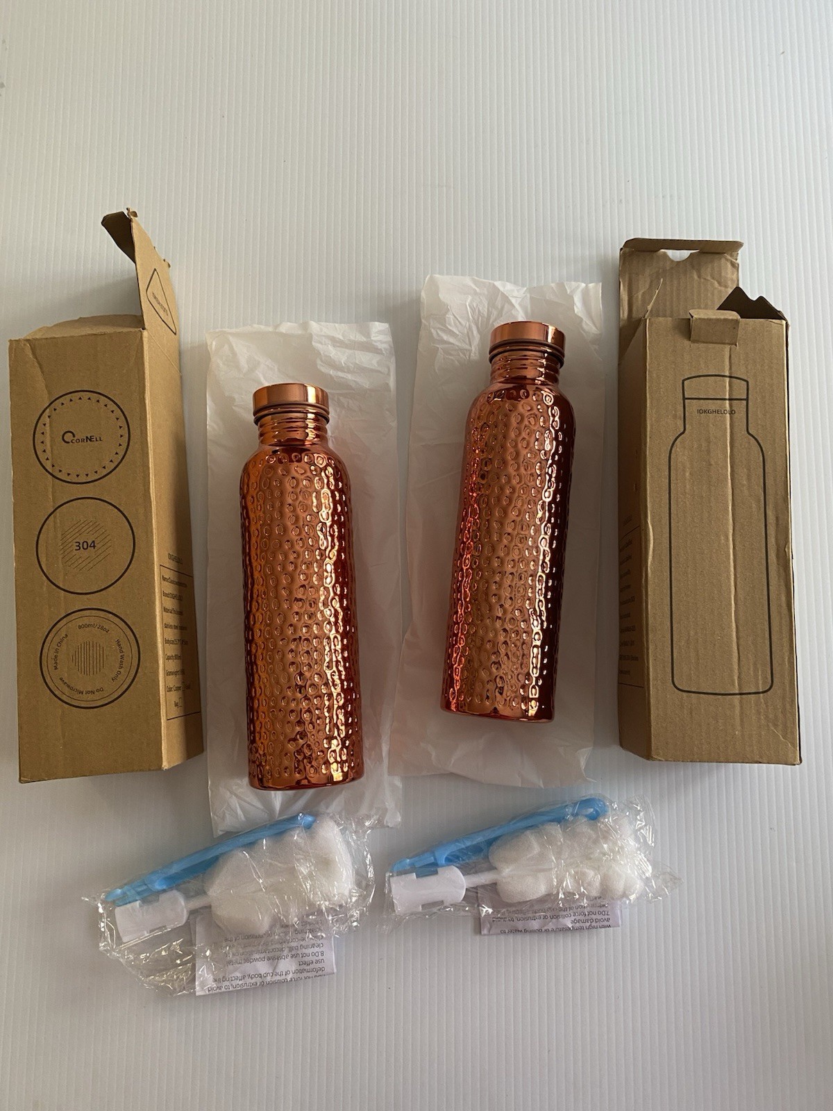 - Hammered Copper Finish.