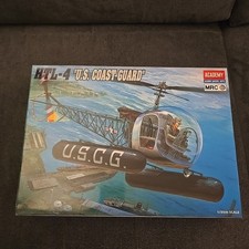 ACADEMY MRC 1:35 2200 - HTL-4