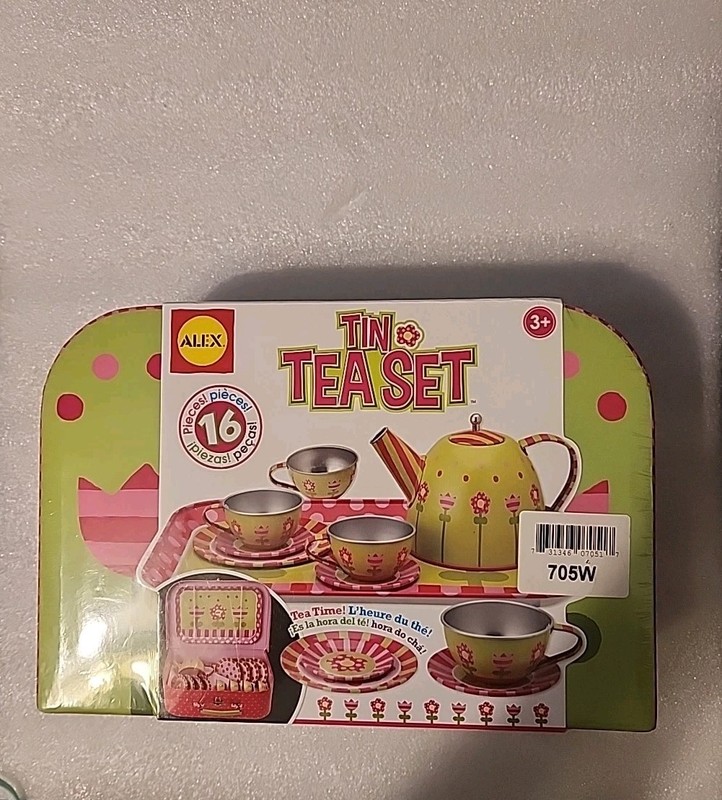 Brand New & Factory Sealed!  16 Piecd Tin Toy Tea Set by ALEX TOYS 2007 