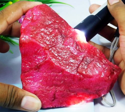 Huge 2365 Ct+ Natural Earth Mined Red Ruby Rough CERTIFIED Loose Gemstone AAA+ - Picture 2 of 10