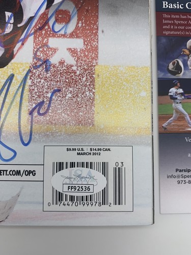 Duncan Keith Signed Autographed Beckett Hockey Magazine JSA Authenticated - Picture 6 of 9