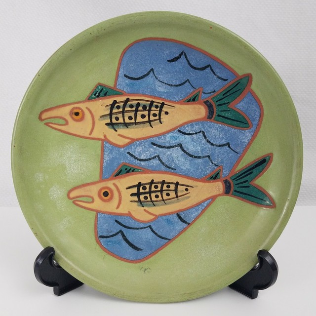 Crow Valley Pottery Studio Green Small Plate Orcas Island, Two Fish, 7.