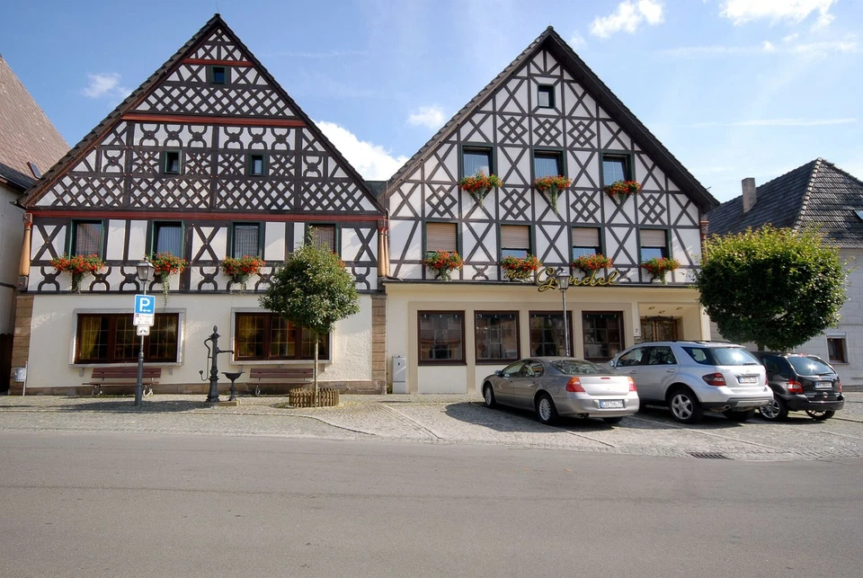 3 Tage Urlaub in Bayern Oberfranken Hotel Gondel Kurzurlaub Wellness Kurzreise - Bild 2 von 4