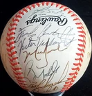 1992 CHICAGO CUBS TEAM (21) GREG MADDUX, RYNE SANDBERG AUTOGRAPHED ONL BASEBALL