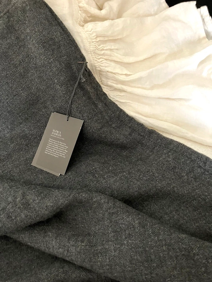 Luxe Restoration Hardware Charcoal ALPACA WOOL DUVET COVER Queen Gray NWT $995 - Image 2 of 4