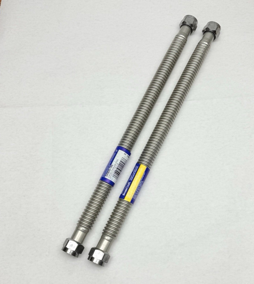 LOT OF 2, SWB00-18N BRASSCRAFT, WATER HEATER CONECTOR 3/4FIP X 3/4 FIP X 18"