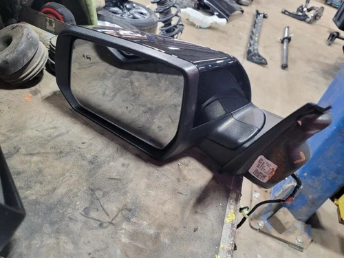 Driver Side View Mirror Classic Style S Or VIN T Fits 20-24 TRAVERSE 2006354