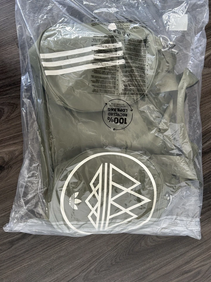 BOLSO DE HOMBRO ADIDAS SPEZIAL FERNDENE HOLDALL BNWT SPZL 2025 Foto 3 de 4