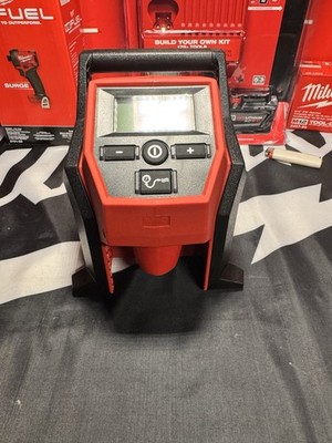 Milwaukee M12 Compact Inflator 2475-20 Battery Powered Inflator (120 max psi)