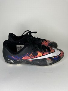 cr7 cleats size 5
