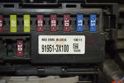 11-14 Hyundai Elantra Fuse Box Junction OEM 919513X100 Module 504-29a5