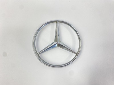 STAR BADGE EMBLEM REAR LID 1247480058 TRUNK MERCEDES W124 KOM