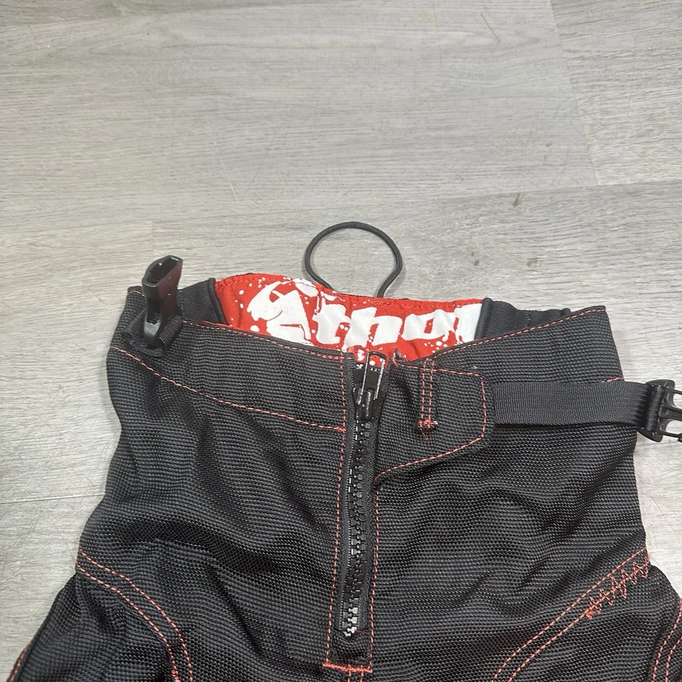 Pantalones cortos convertibles Thor Static Dirt Bike talla 20 negros/rojos Foto 3 de 4